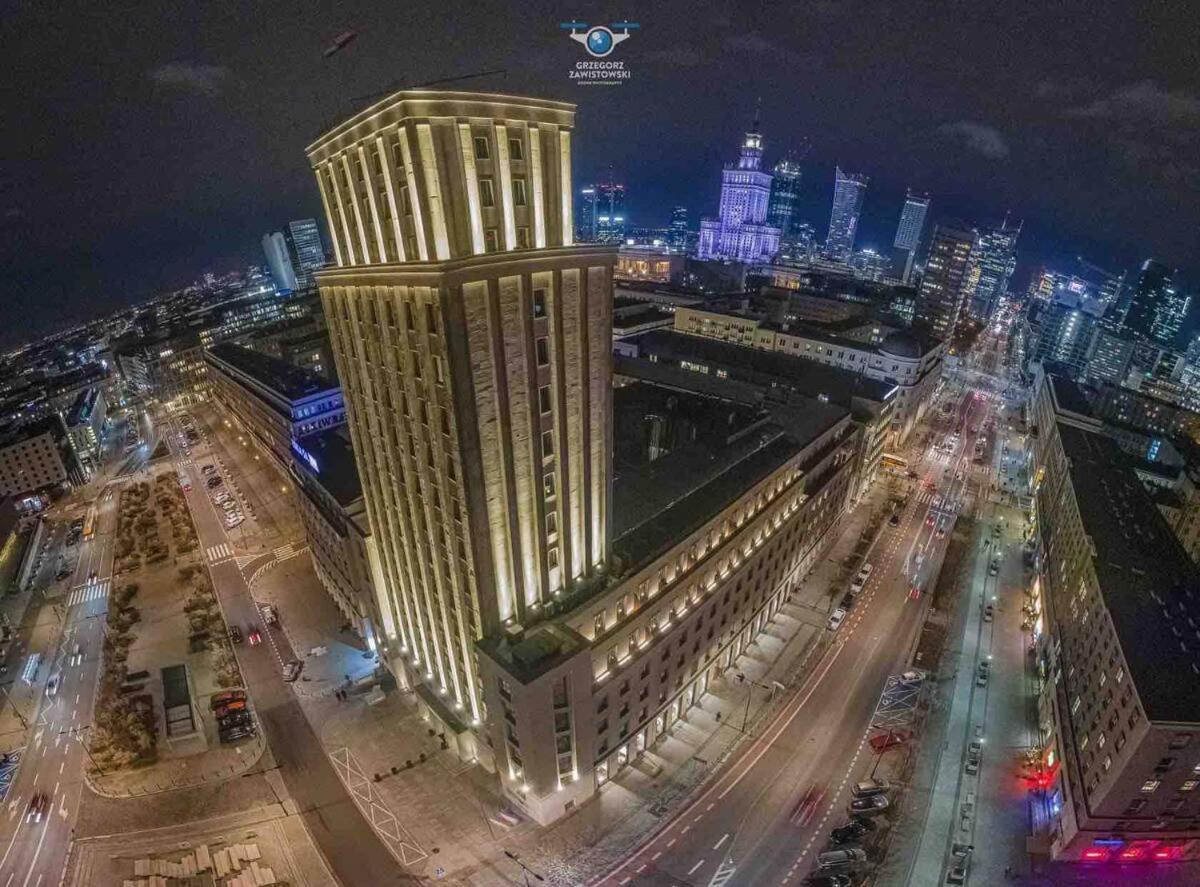 3 Metro Wifi 65'tv Netflix Hbo Appletv Amazontv * Warsaw